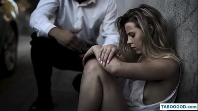 Histórias Kinky: a adolescente sem-teto