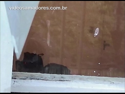 ❤️ Homem excitado assistindo sua namorada com outro cara, gravando um vídeo sem perturbar o casal ☑ Porno fb em nós ❌❤