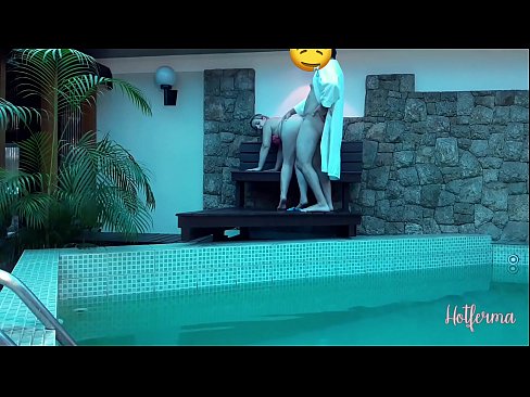 ❤️ Chefe convida empregada para a piscina, mas não conseguiu resistir a um ☑ Porno fb em nós ❌❤